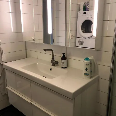 Spacious House In Tromso, Perfect For Groups Of Families, Tourists Or Workers * Tromsø