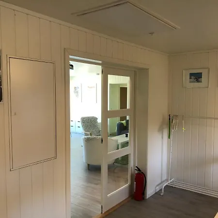Spacious House In Tromso, Perfect For Groups Of Families, Tourists Or Workers Daire