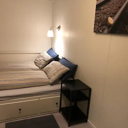 Daire Spacious House In Tromso, Perfect For Groups Of Families, Tourists Or Workers *